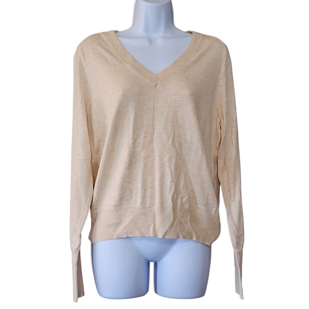 A New Day Womens Pullover V-Neck Sweater Size M Cream Lightweight Soft Knit